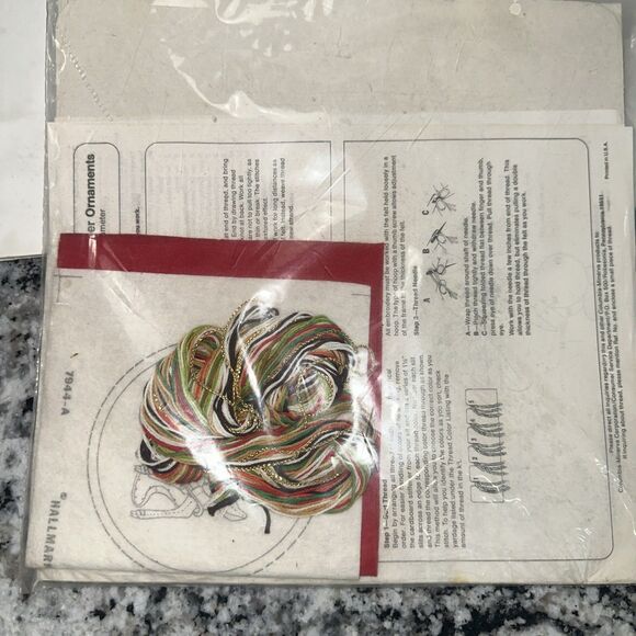 Columbia Minerva Crewel Christmas Idea Kit #7944 Ornaments Koala Deer 1976 New - Picture 7 of 7